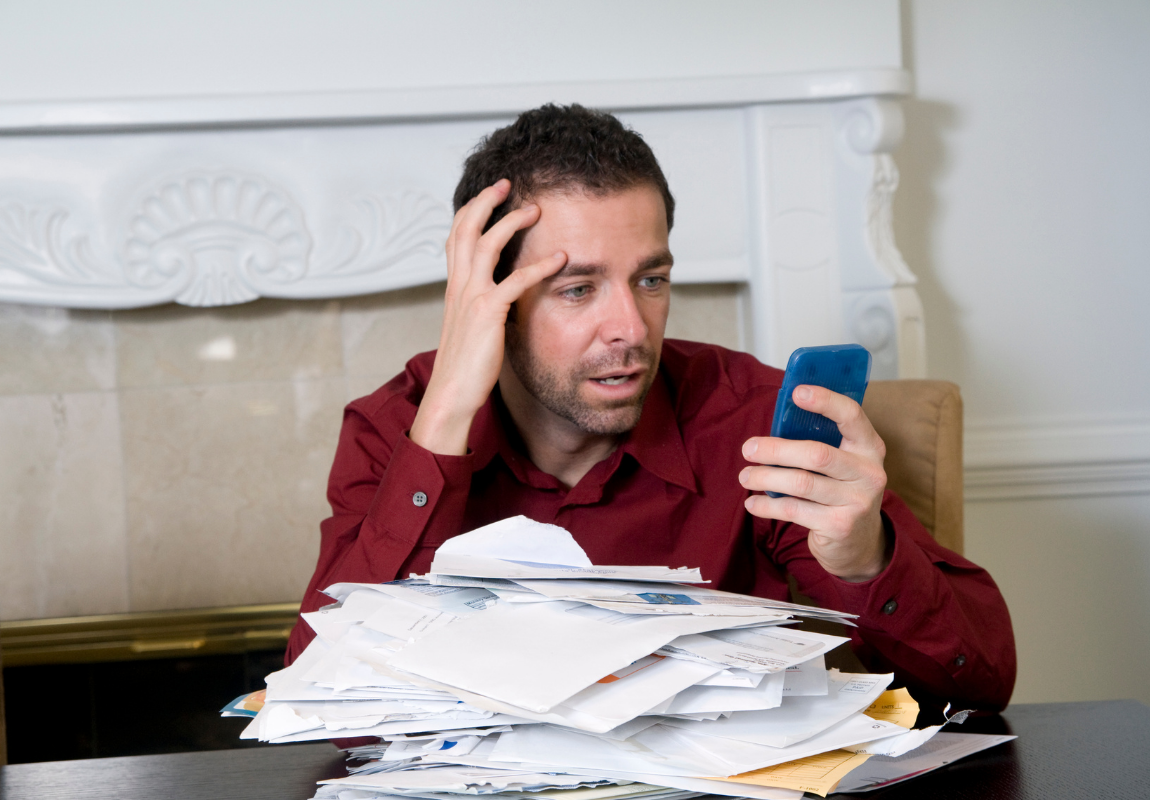 Como Sair das Dívidas Ganhando Pouco 7 Passos Simples para Recuperar sua Vida Financeira Como Sair das Dívidas Ganhando Pouco: 7 Passos Simples para Recuperar sua Vida Financeira