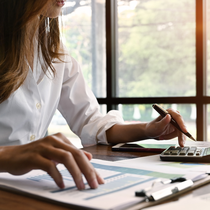 ITEM DE MENU 800x800px Como Sair das Dívidas em 30 Dias Guia Técnico, Prático e Comprovado