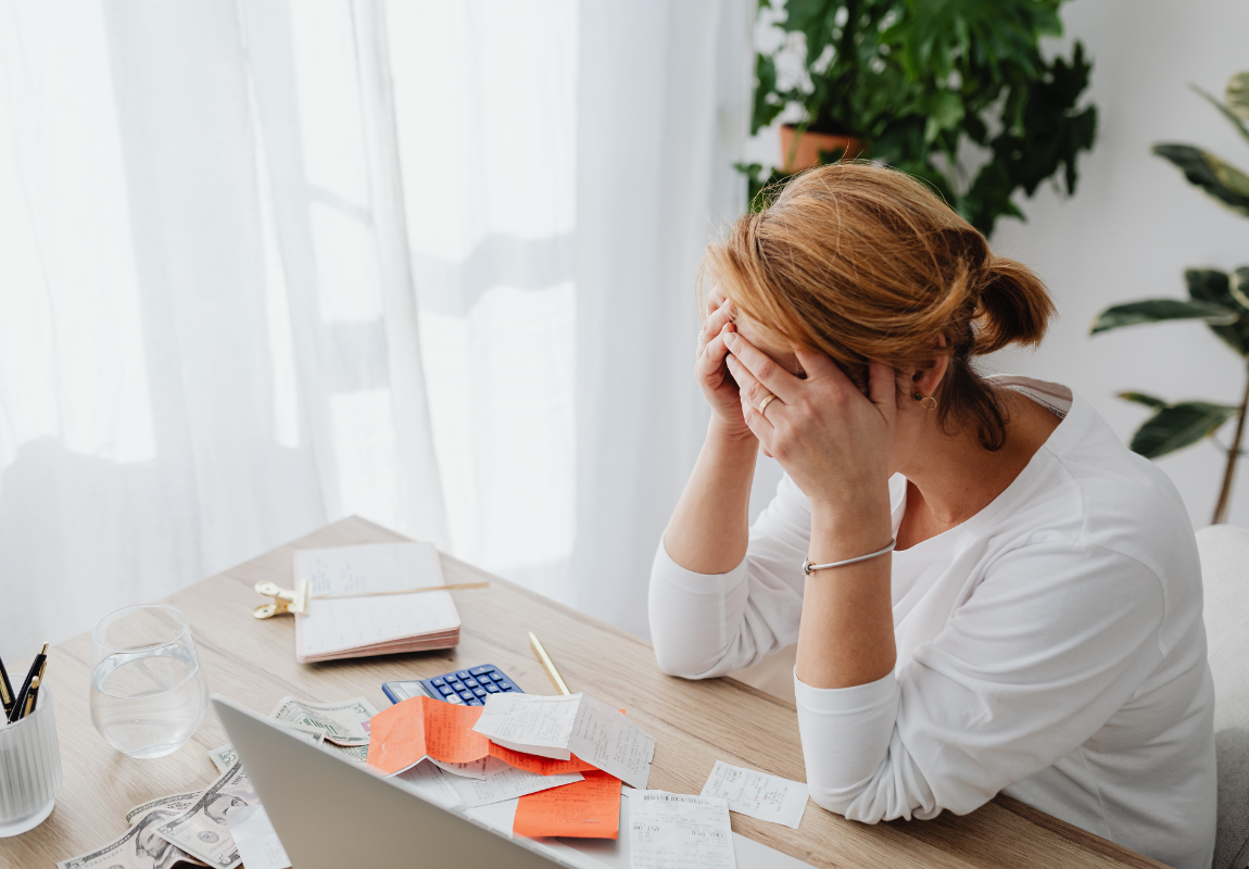 CORPO DO ARTIGO 1150X800px Como Sair das Dívidas Ganhando Pouco O Método Realista Que Funciona Mesmo com Nome Sujo